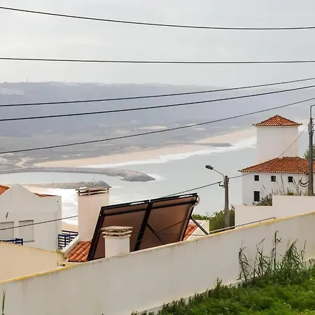 Terrassenhaus Mit Privatem Pool In * Nazaré