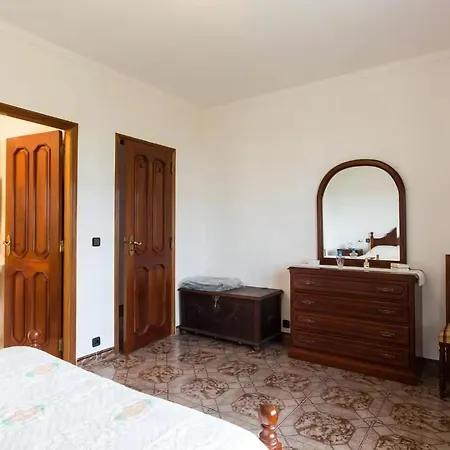 Prázdninový dům Terrassenhaus Mit Privatem Pool In *