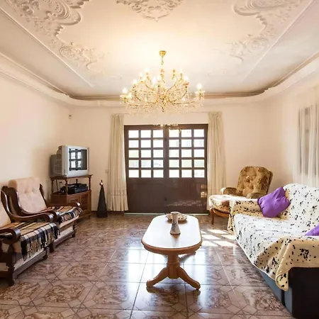Prázdninový dům Terrassenhaus Mit Privatem Pool In *